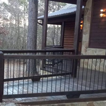 Iron Horse Lodge Sleeps 18, Games, Fire Pit, Hot Tub, Ev, More Broken Bow Ngoại thất bức ảnh