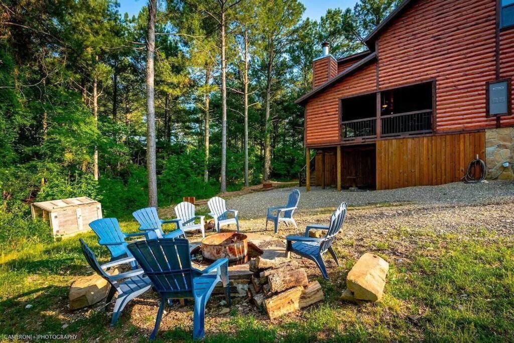 Iron Horse Lodge Sleeps 18, Games, Fire Pit, Hot Tub, Ev, More Broken Bow Ngoại thất bức ảnh