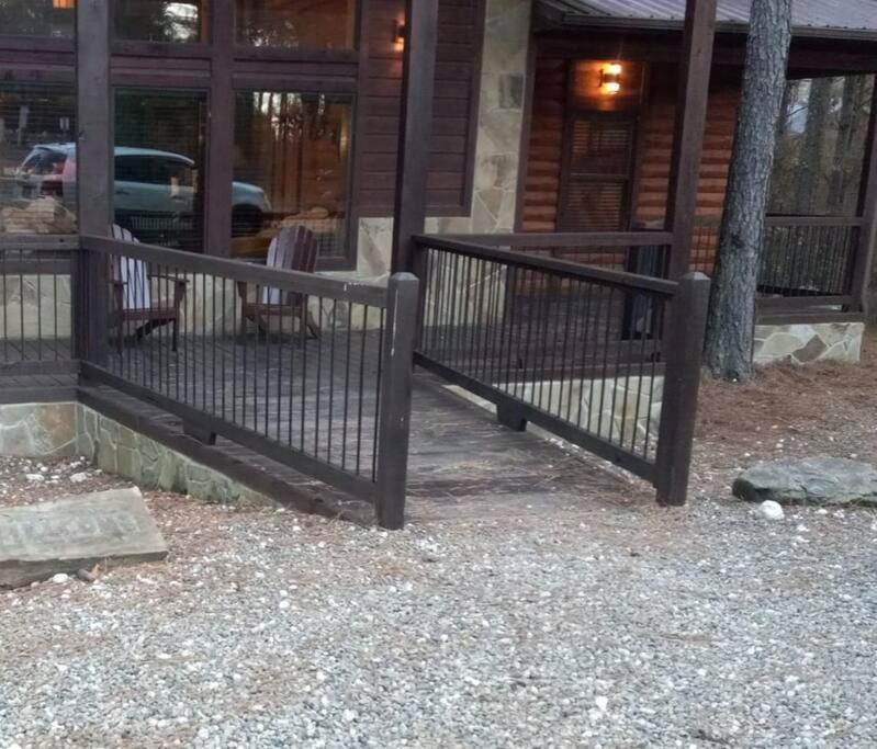 Iron Horse Lodge Sleeps 18, Games, Fire Pit, Hot Tub, Ev, More Broken Bow Ngoại thất bức ảnh